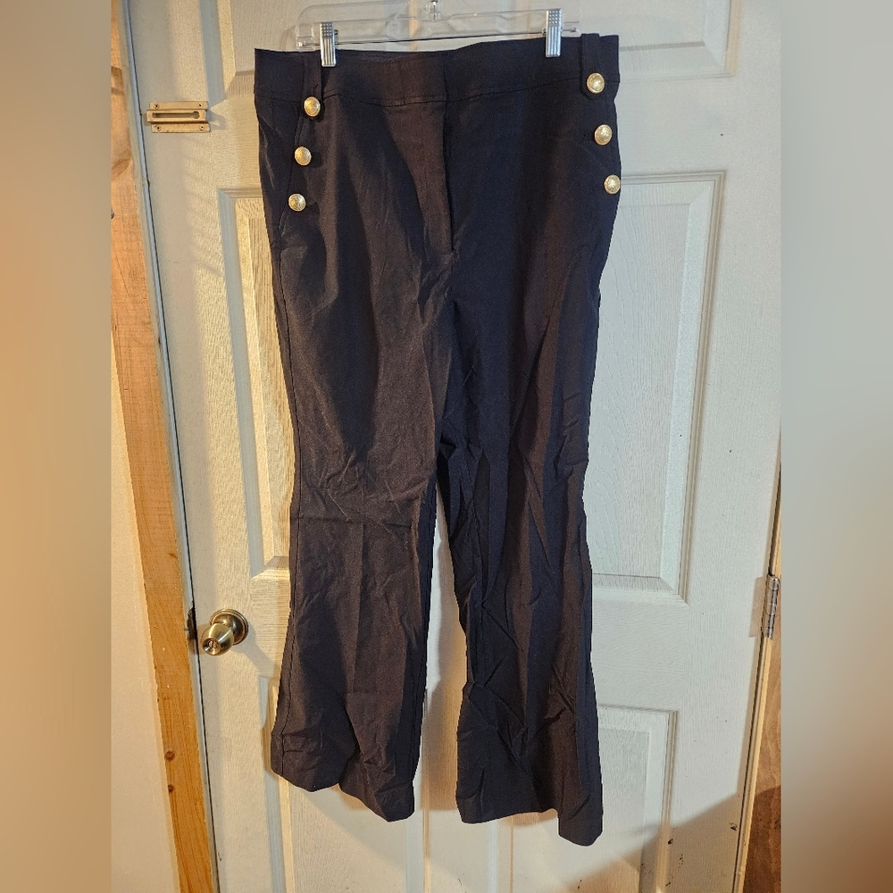 LANE BRYANT THE 4 SEASON FLARE PANT: MID RISE: BLACK: NEW WITH TAGS: SIZE 16